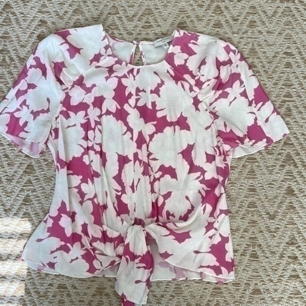 Habitual small top floral